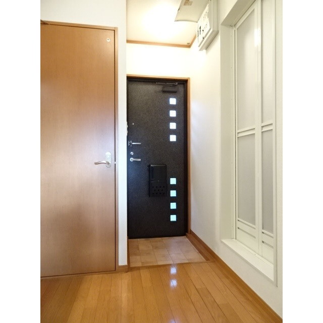玄関　別部屋参照・現状優先