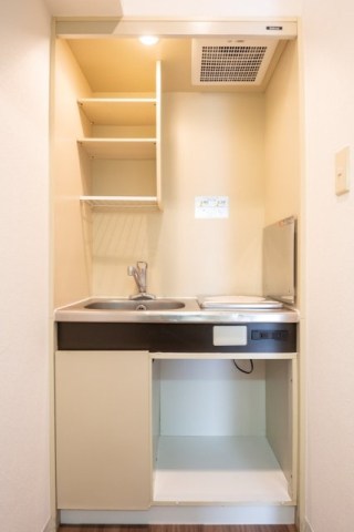 ＪＲ宇都宮線 尾久駅 徒歩3分 7階建 築39年のキッチン写真