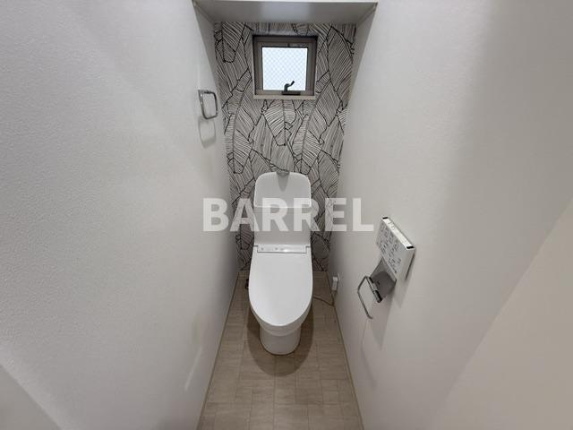 クリエオーレ庄内栄町IIのトイレ写真