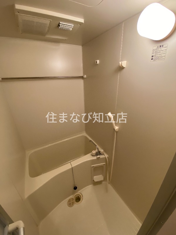 バス・シャワールーム　同型別部屋写真