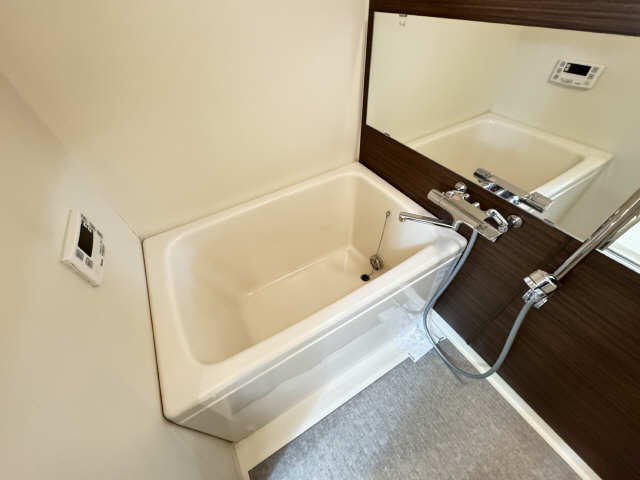 FLORA萩山の風呂写真