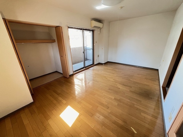 カーサ・フィオーレ表町の居間写真