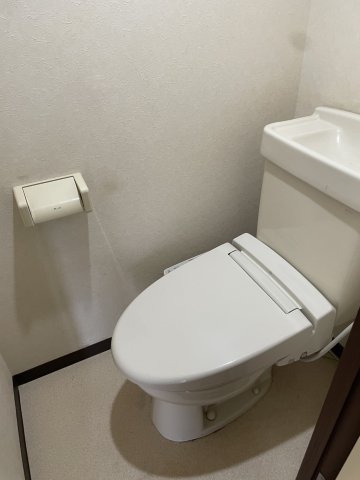 トイレ　シンプルで使いやすいトイレです