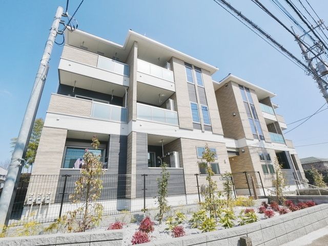 建物外観　★日当たり良好な物件です★
