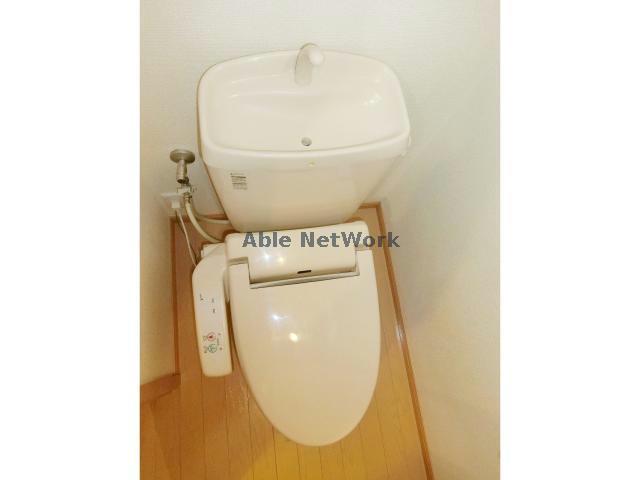 サニーブローテ住吉I・IIのトイレ写真