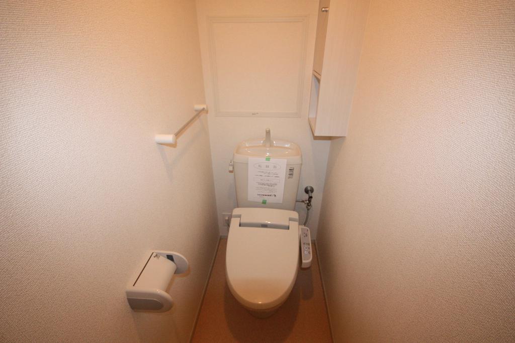 高松琴平電鉄琴平線 太田駅 徒歩23分 3階建 築15年のトイレ写真