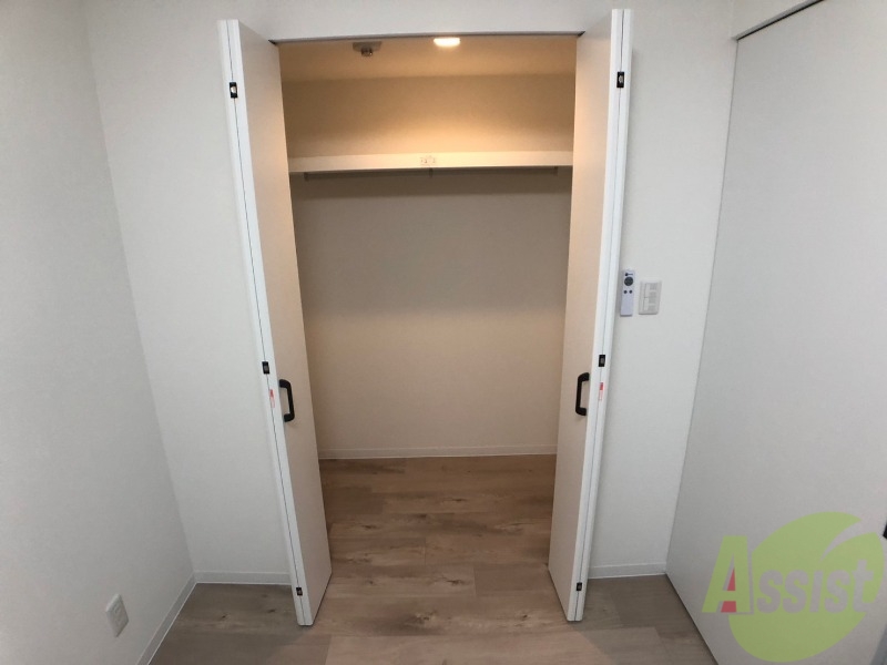 収納　収納もバッチリあるのでお部屋が片付きますよ！