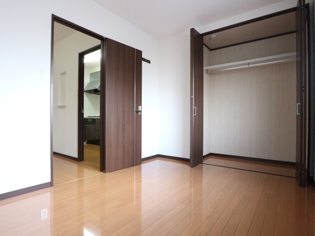 その他設備　明るい洋室です