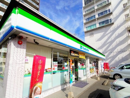 コンビニ　ファミリーマート 静岡東町店（コンビニ）まで466m