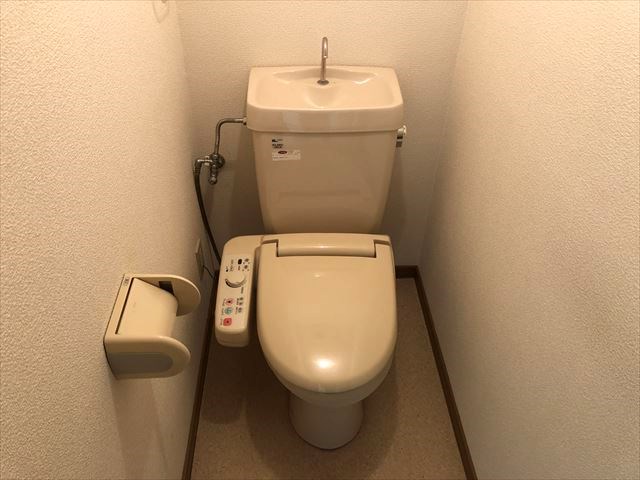 【ナポリ館のトイレ】