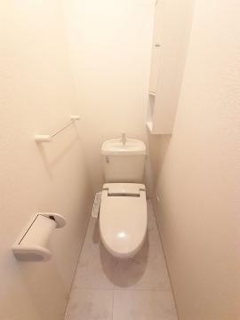 【ガーデンハウス　ヴィオラBのトイレ】