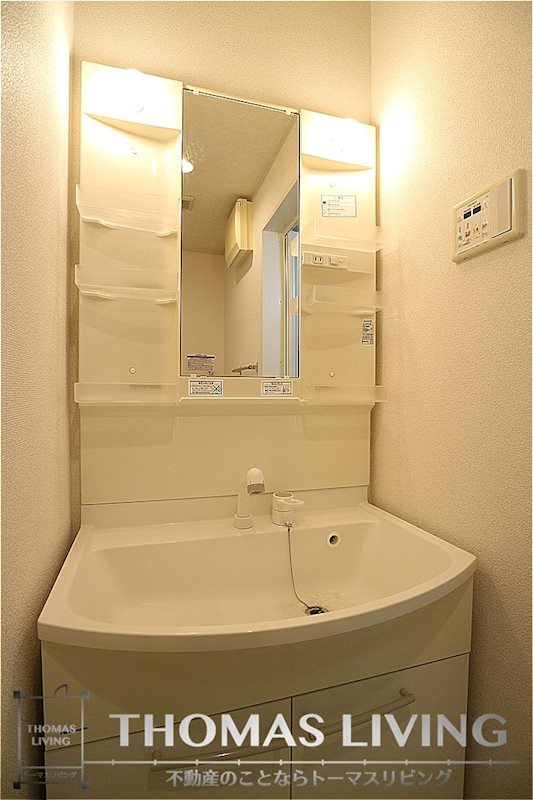 洗面設備　大人女子に必須の独立洗面台