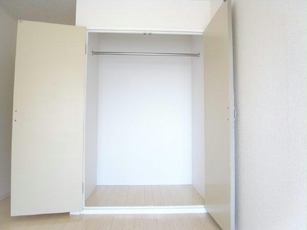 収納　同型タイプ