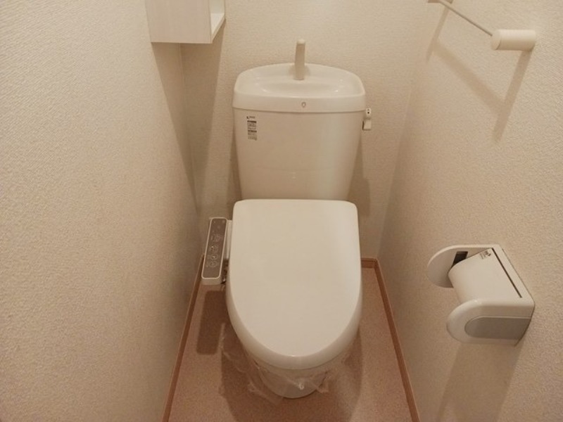 トイレ　図面と現状に相違がある場合には現状を優先