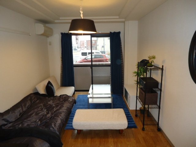 居室・リビング　(イメージ)