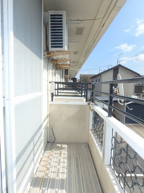バルコニー　南西向きで日当たり良好☆