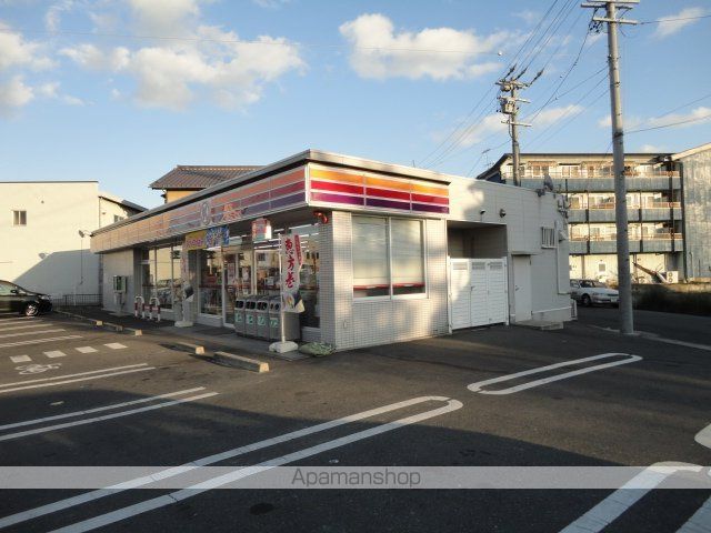 コンビニ　サークルＫ（コンビニ）まで723m