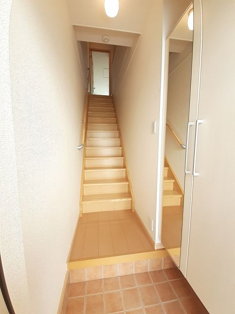 グレイス・リリー_内装_5