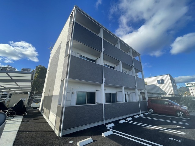パインツリー小方の外観
