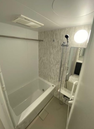 バス・シャワールーム　他部屋参考写真です。