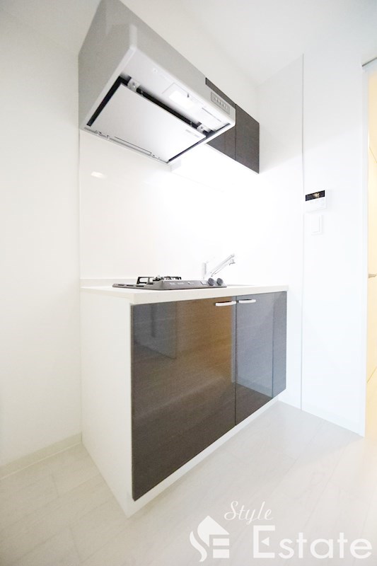 キッチン　システムキッチン・ガス二口コンロ