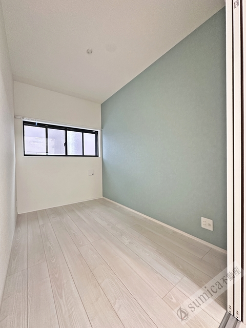 その他部屋・スペース　アクセントクロスがお洒落な内装♪