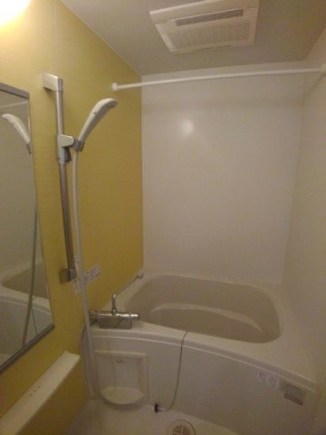 バス・シャワールーム　日々の疲れを癒すお風呂付です