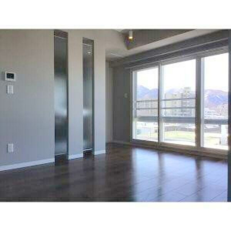 居室・リビング　明るく広々リビングスペース♪