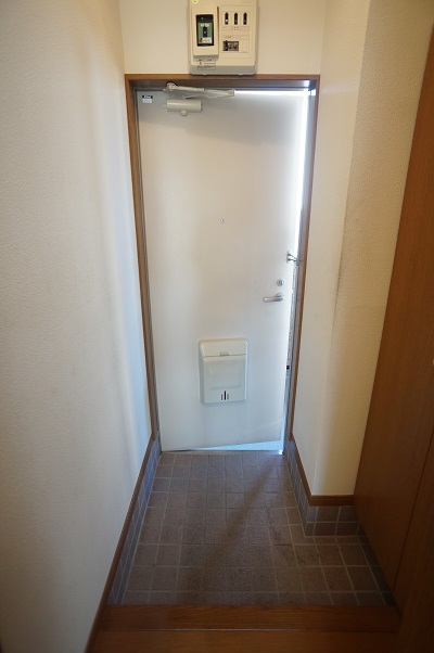 玄関　写真は他のお部屋のイメージ図です