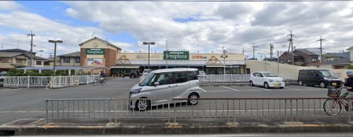スーパー　SUPERMARKET Sunplaza(スーパーマーケット（スーパー）まで1136m