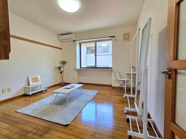 居室・リビング　ステージング写真