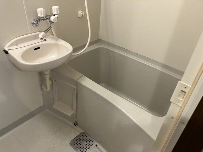 バス・シャワールーム　バス