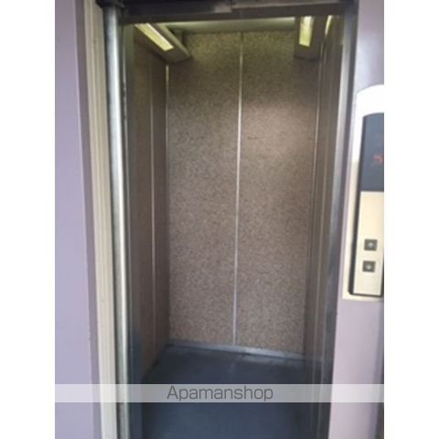 ロビー　ロビー