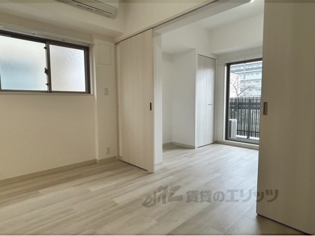 居室・リビング　洋室