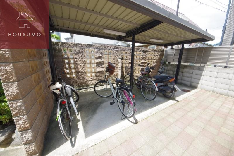 その他　駐輪場です