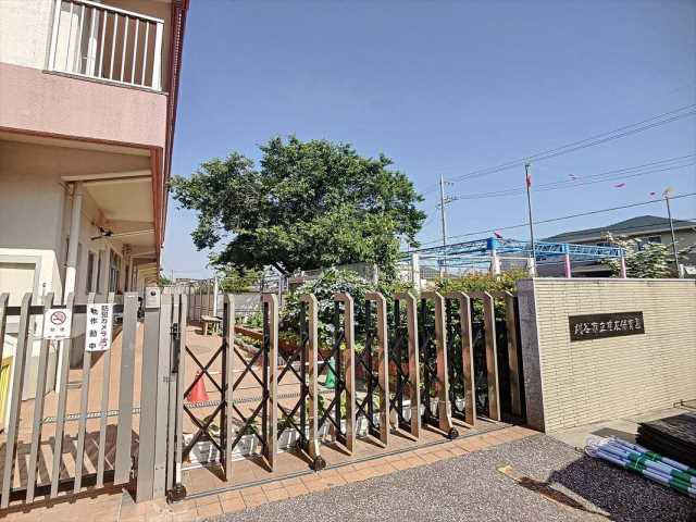 幼稚園・保育園　慈友保育園（幼稚園・保育園）まで980m