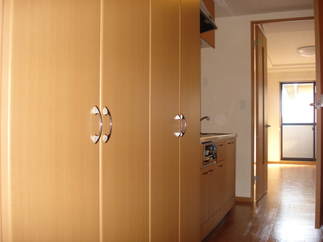 収納　収納（イメージ）