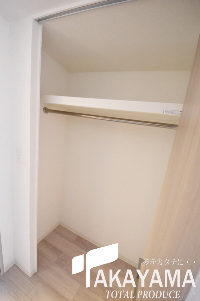 その他設備　収納、お持ちの洋服もスッキリ収納可能です★