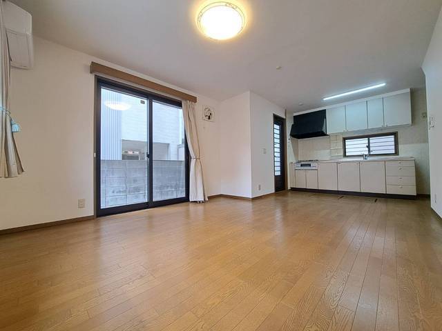 居室・リビング　ＬＤＫ約１４．０帖