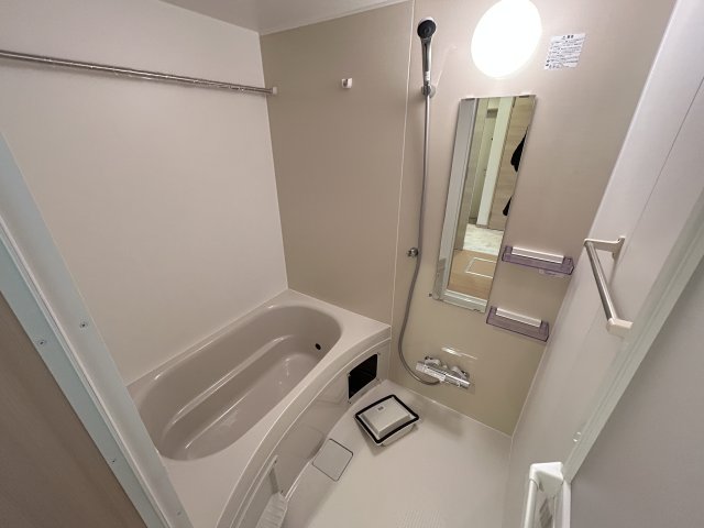 バス・シャワールーム　※別物件のイメージ写真です。現況優先となります。