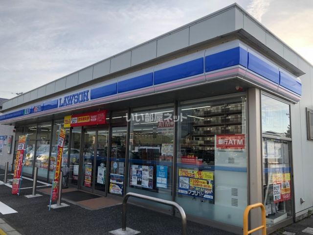 コンビニ　ローソン　魚津青島店（コンビニ）まで39m