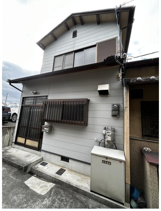 川上町貸家