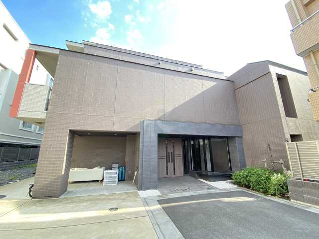 建物外観　カーサスプレンディッド新中野