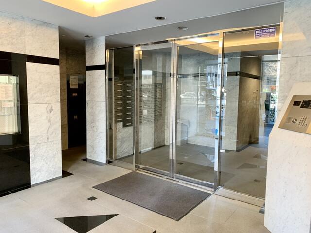 エントランス　?