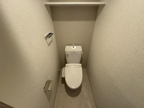トイレ　シャワー付トイレ