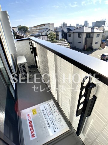 バルコニー　バルコニーがあります