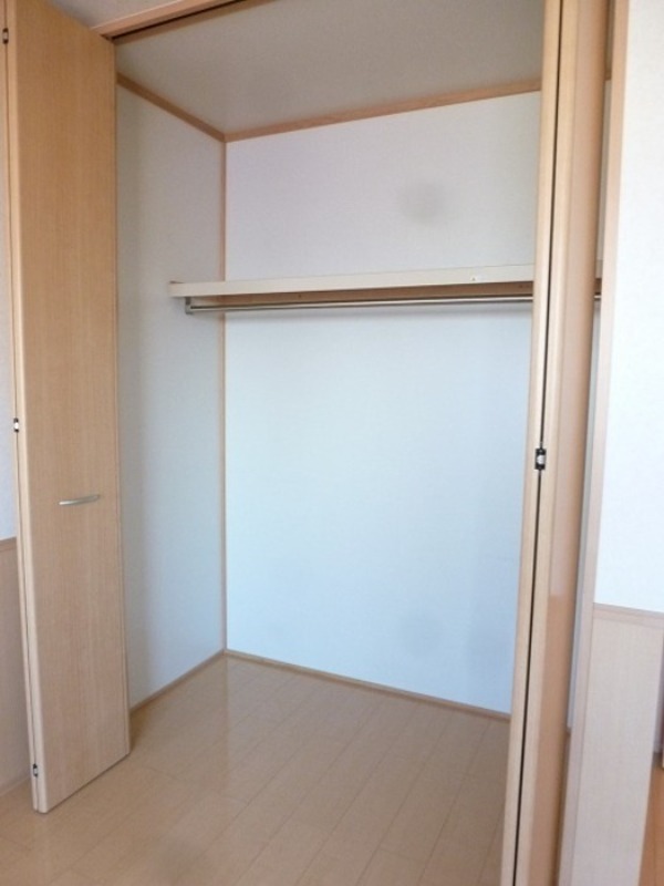 収納　図面と現状に相違がある場合には現状を優先