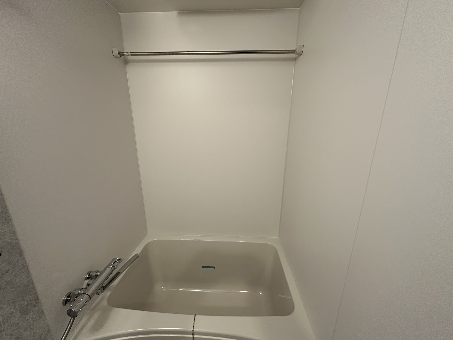 バス・シャワールーム　（浴室乾燥機）