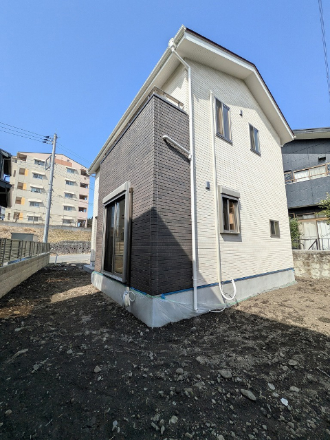 建物外観　スリーホームズIII