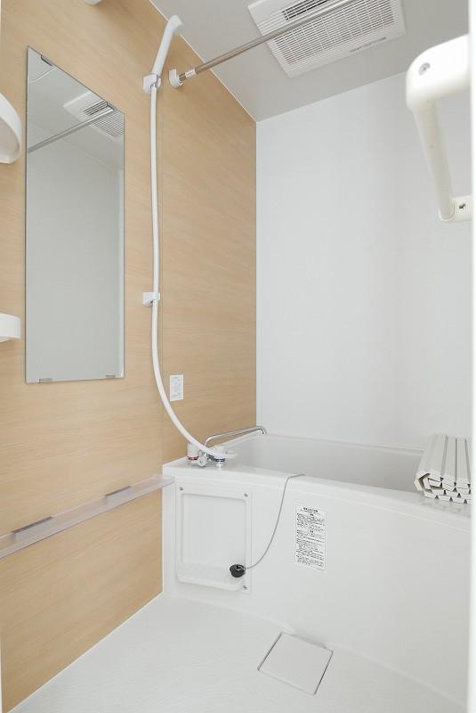 バス・シャワールーム　風呂